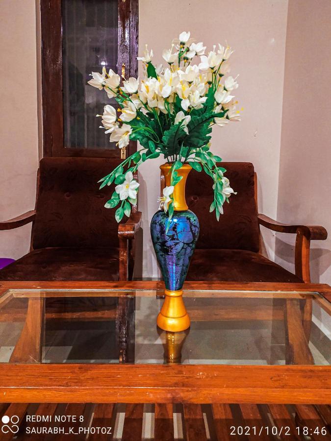 Hotel Jungle Palace Resort Umariā Екстериор снимка